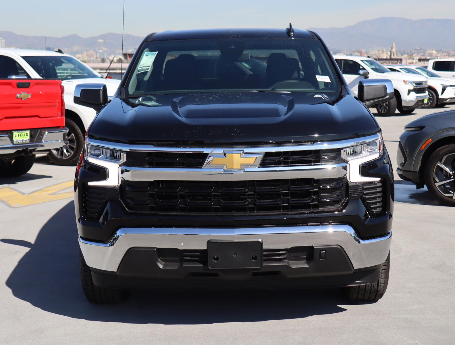 2025 Chevrolet Silverado 1500 Vehicle Photo in LOS ANGELES, CA 90007-3794