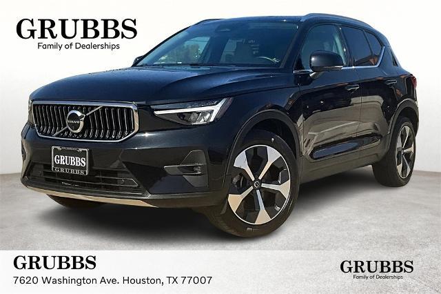 2023 Volvo XC40 Vehicle Photo in Houston, TX 77007