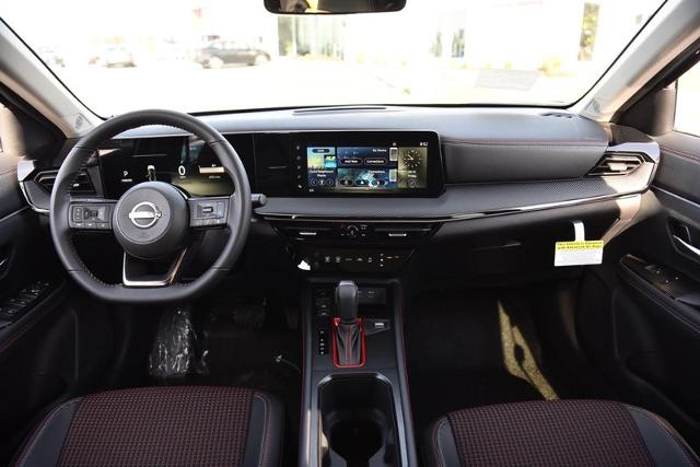 2025 Nissan Kicks Vehicle Photo in Ballwin, MO 63011
