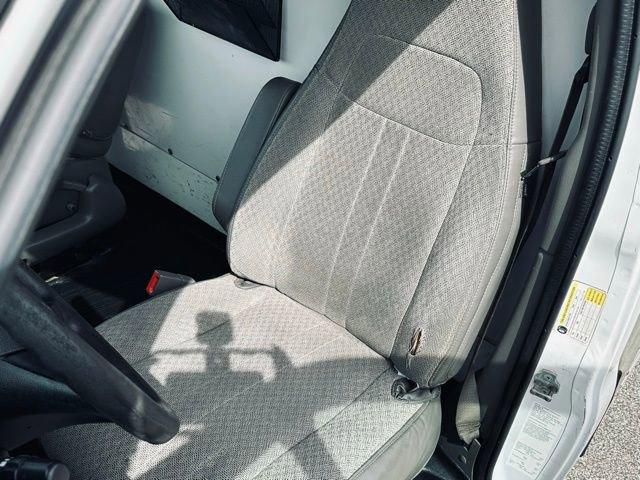 2016 Chevrolet Express Cutaway 3500 Vehicle Photo in MEDINA, OH 44256-9631