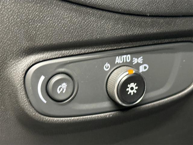 2021 Chevrolet Equinox Vehicle Photo in EVERETT, WA 98203-5662