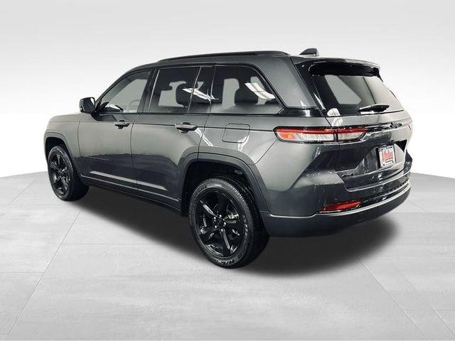 2023 Jeep Grand Cherokee Vehicle Photo in MEDINA, OH 44256-9631