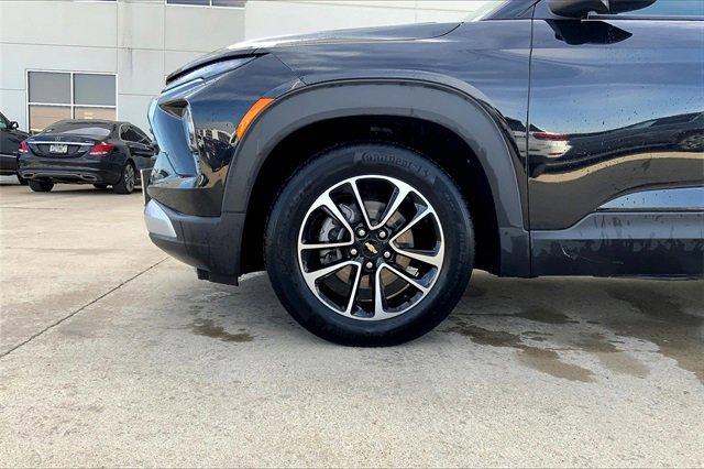 2024 Chevrolet Trailblazer Vehicle Photo in TOPEKA, KS 66609-0000