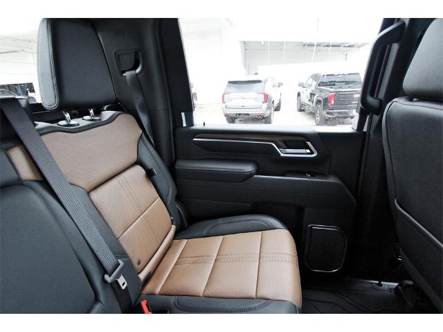 2025 Chevrolet Silverado 3500 HD Vehicle Photo in ROSENBERG, TX 77471-5675