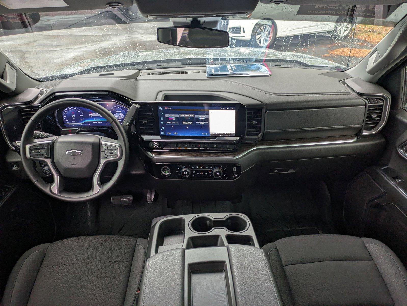 2024 Chevrolet Silverado 1500 Vehicle Photo in GREENACRES, FL 33463-3207