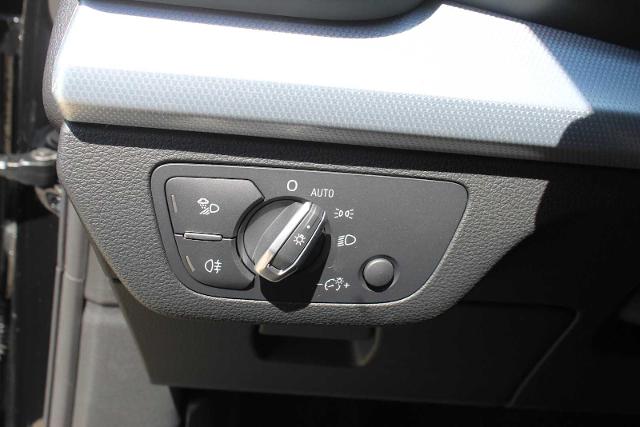 2024 Audi Q5 Vehicle Photo in HOUSTON, TX 77090