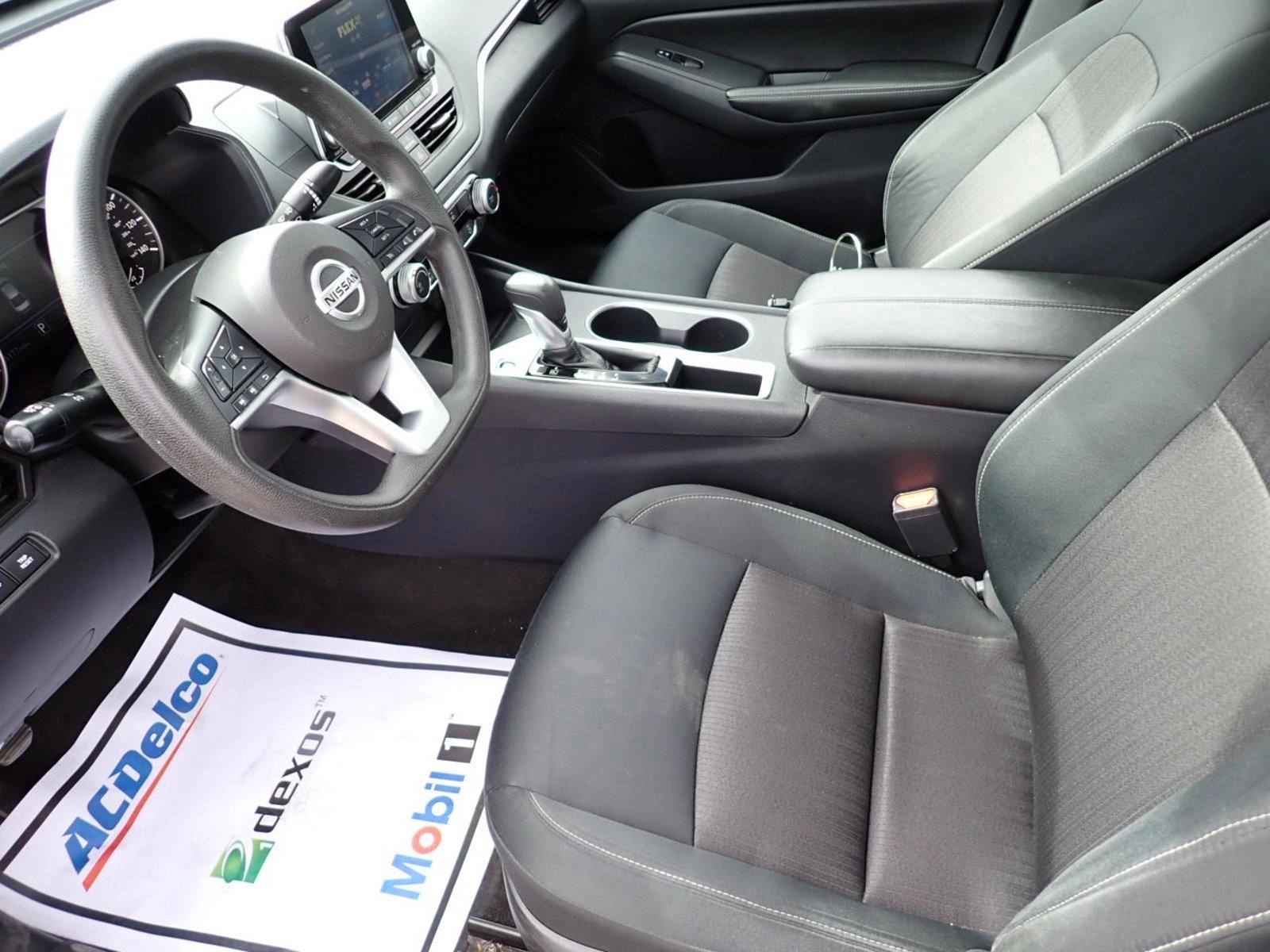 2022 Nissan Altima Vehicle Photo in DENVER, CO 80221-3610