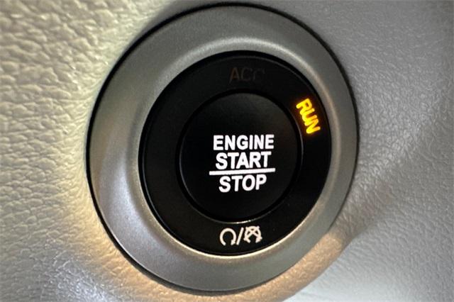 2023 Chrysler Pacifica Vehicle Photo in ELK GROVE, CA 95757-8703
