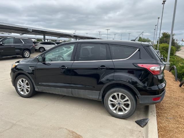 2017 Ford Escape Vehicle Photo in Grapevine, TX 76051