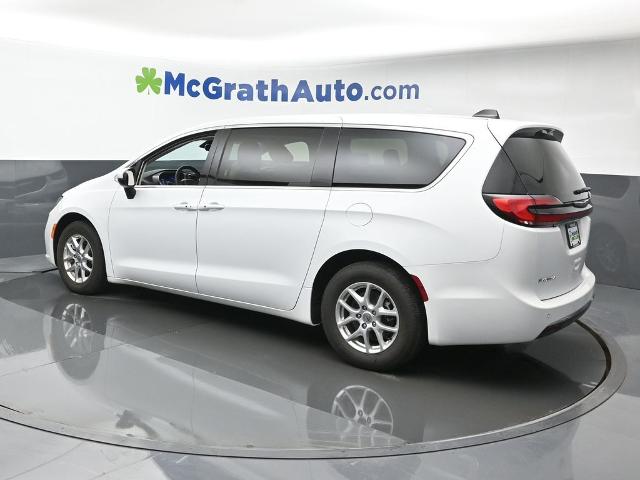 2023 Chrysler Pacifica Vehicle Photo in Cedar Rapids, IA 52402