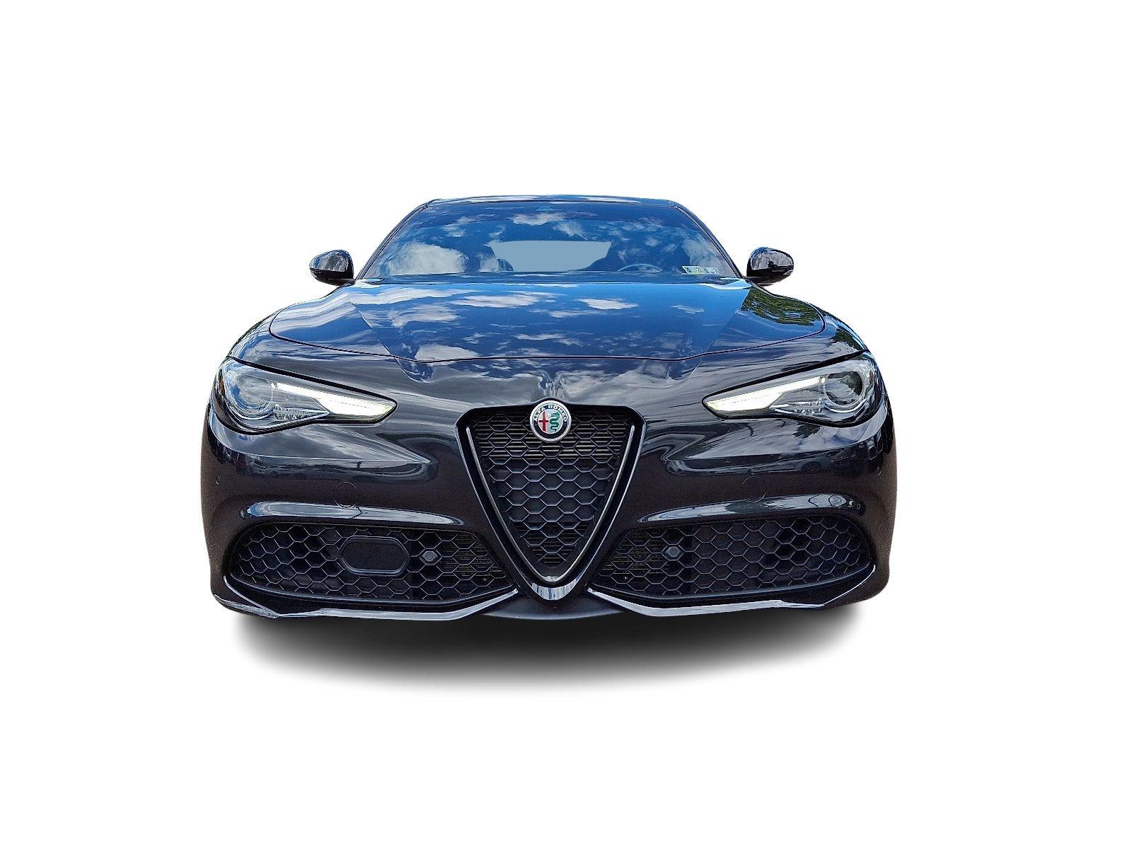 2022 Alfa Romeo Giulia Vehicle Photo in Willow Grove, PA 19090
