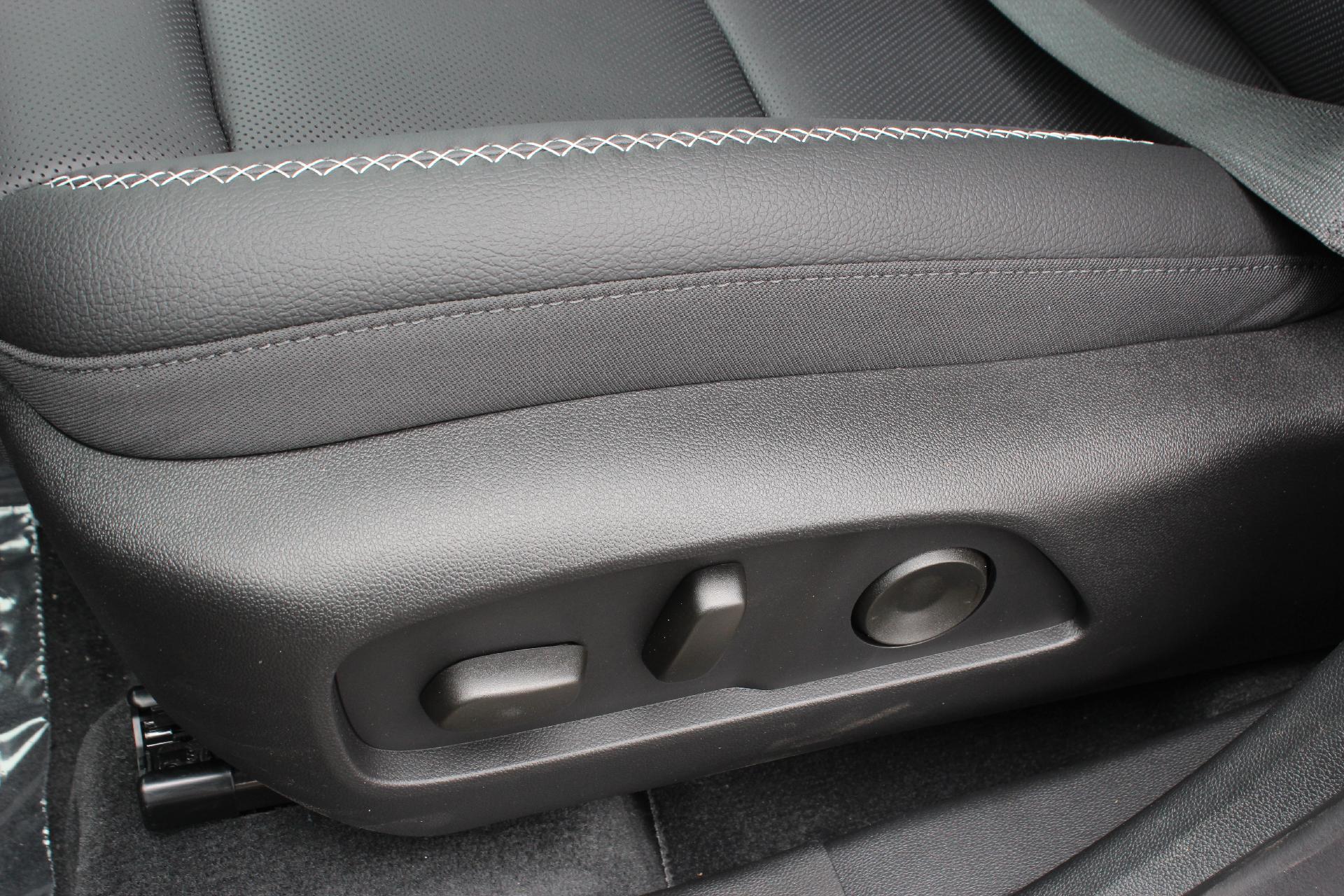 2026 GMC Terrain Vehicle Photo in AURORA, CO 80012-4011