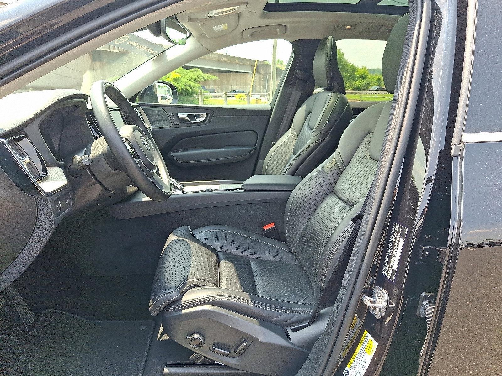 2022 Volvo XC60 Vehicle Photo in Trevose, PA 19053