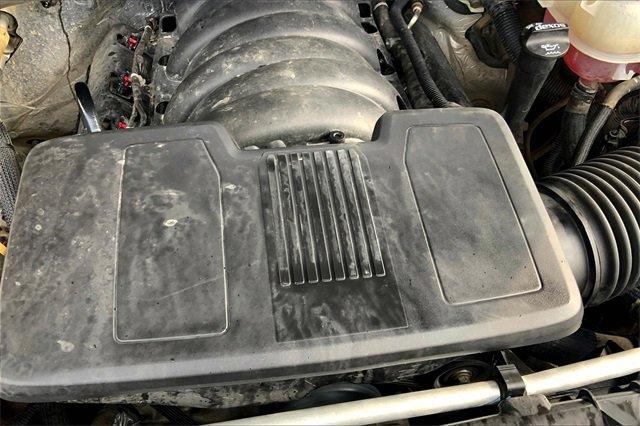 2021 GMC Yukon Vehicle Photo in TOPEKA, KS 66609-0000