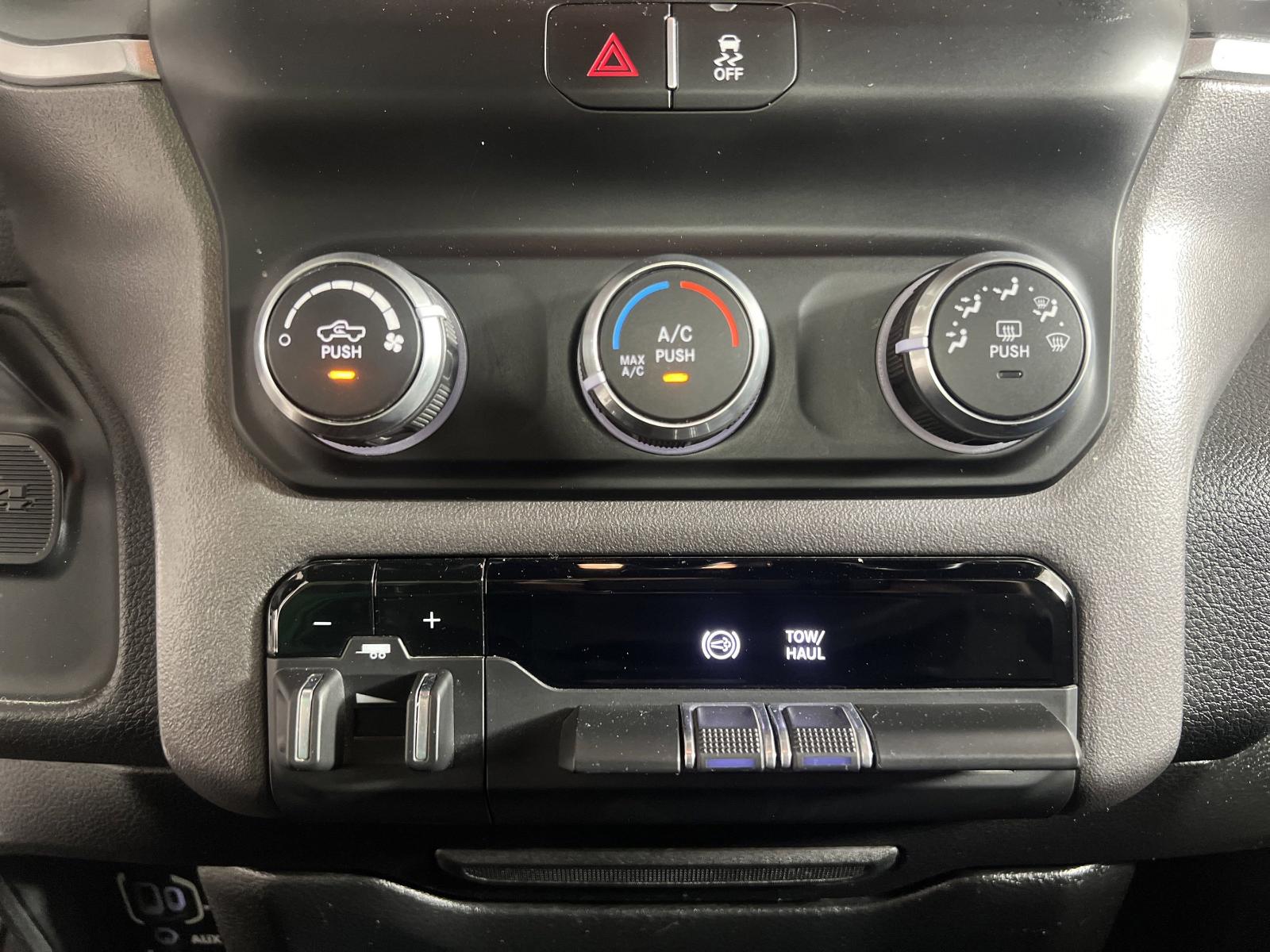2021 Ram 2500 Vehicle Photo in GEORGETOWN, TX 78626-7508