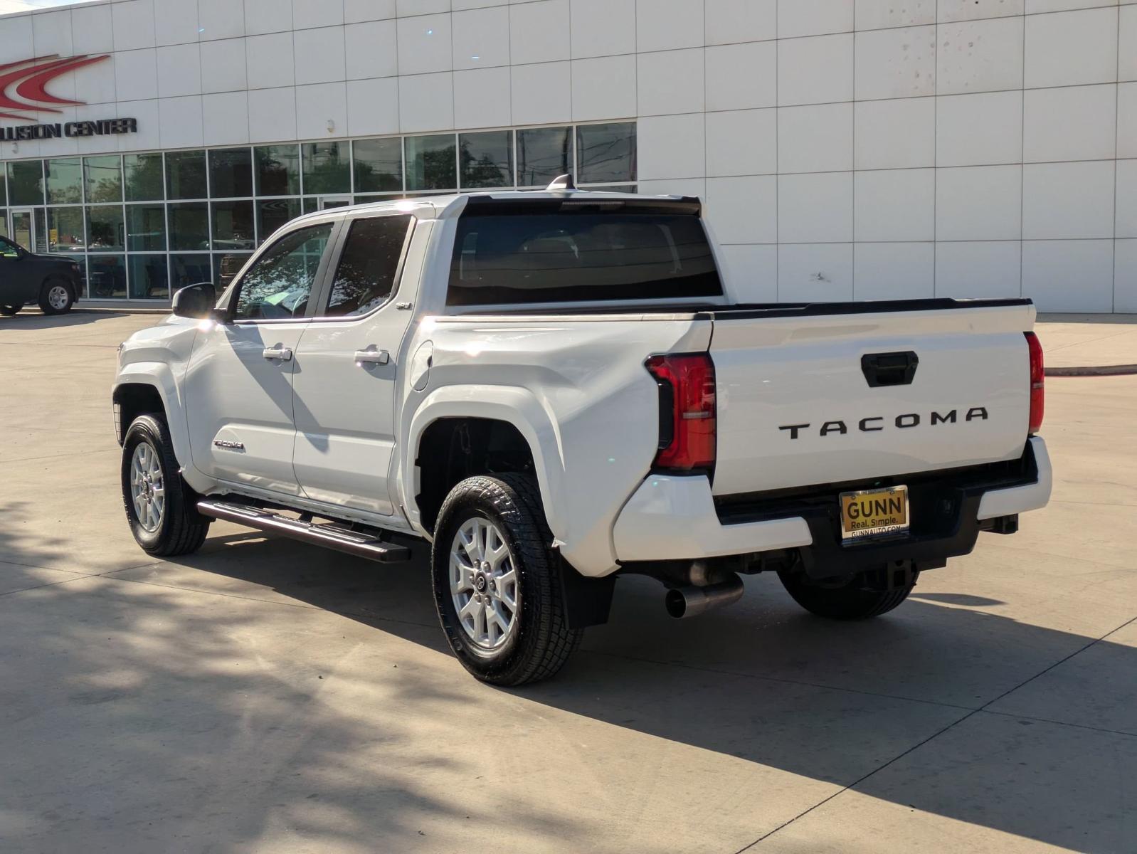 2024 Toyota Tacoma 2WD Vehicle Photo in SELMA, TX 78154-1460