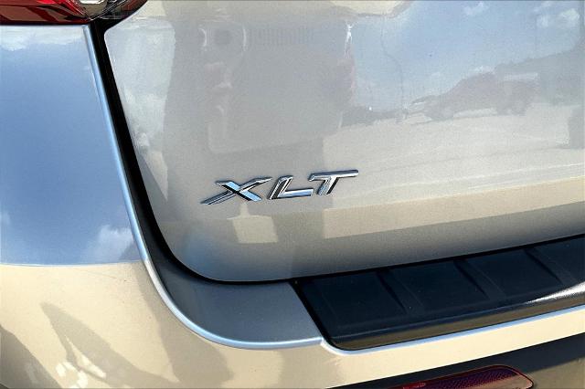 2024 Ford Explorer Vehicle Photo in Grapevine, TX 76051