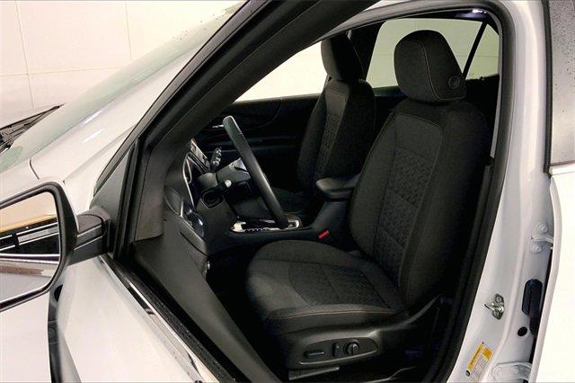 2024 Chevrolet Equinox Vehicle Photo in INDEPENDENCE, MO 64055-1314