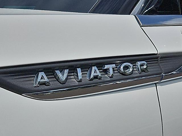2021 Lincoln Aviator Vehicle Photo in TREVOSE, PA 19053-4984