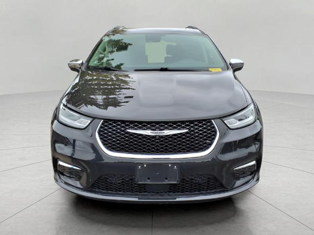 2022 Chrysler Pacifica Vehicle Photo in Oshkosh, WI 54904