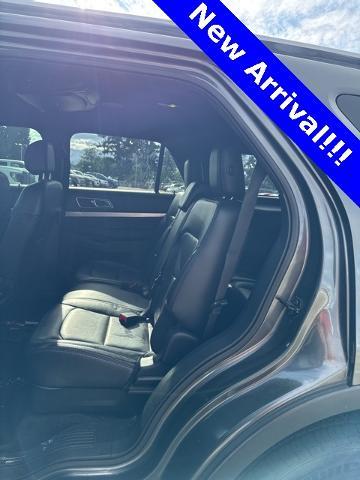 2017 Ford Explorer Vehicle Photo in Puyallup, WA 98371