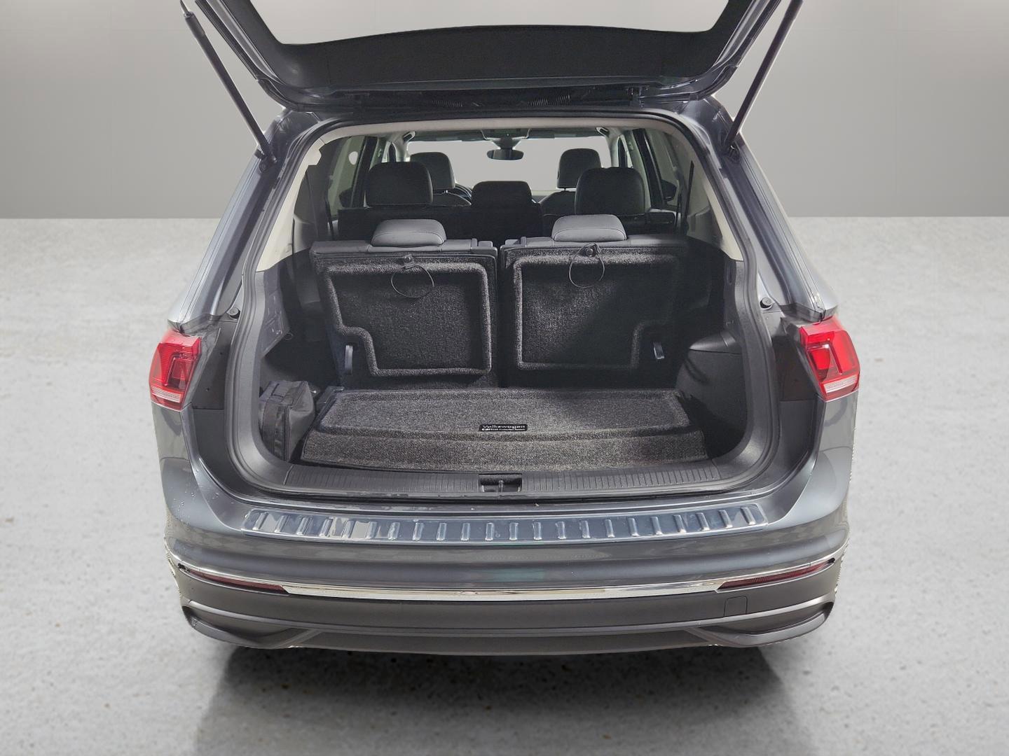 2023 Volkswagen Tiguan Vehicle Photo in Georgetown, TX 78626
