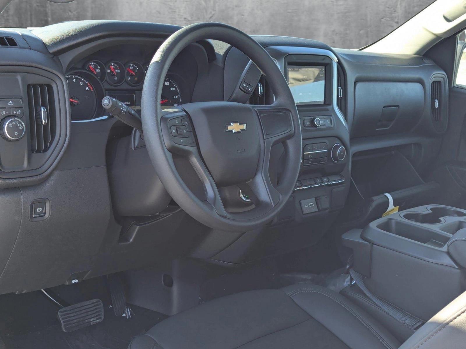 2025 Chevrolet Silverado 1500 Vehicle Photo in PEMBROKE PINES, FL 33024-6534