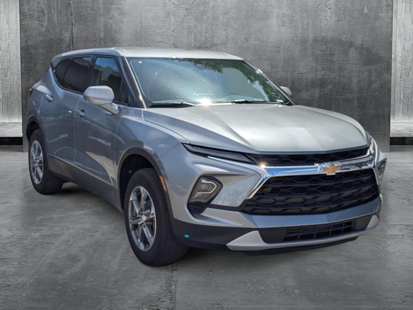 2025 Chevrolet Blazer Vehicle Photo in MIAMI, FL 33134-2699