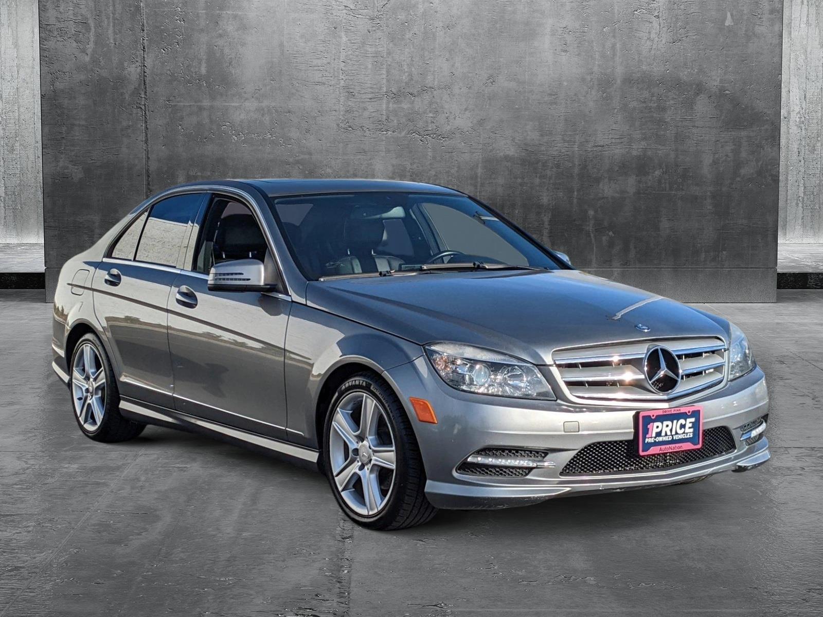 2011 Mercedes-Benz C-CLASS Vehicle Photo in VALENCIA, CA 91355-1705