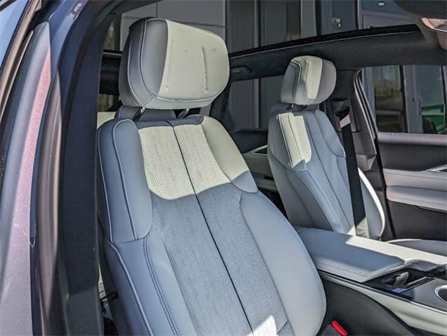 2024 Cadillac LYRIQ Vehicle Photo in LITTLETON, CO 80124-2754