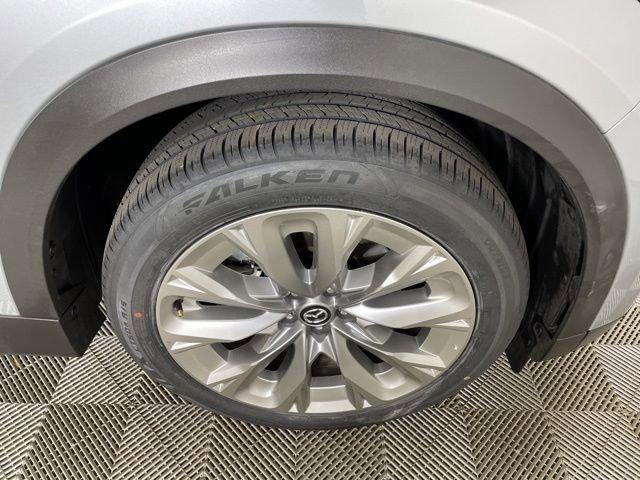 2024 Mazda CX-90 Vehicle Photo in PHOENIX, AZ 85014-3381