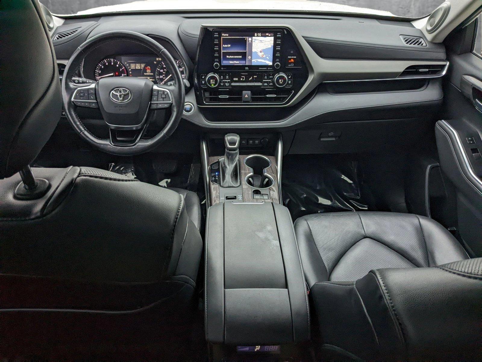 2021 Toyota Highlander Vehicle Photo in Davie, FL 33331