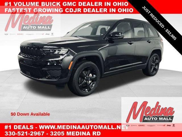 2023 Jeep Grand Cherokee Vehicle Photo in MEDINA, OH 44256-9631