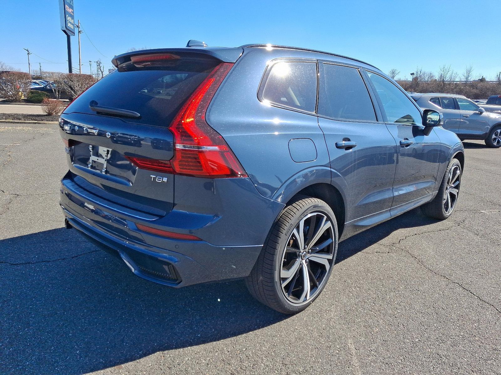 2025 Volvo XC60 Plug-In Hybrid Vehicle Photo in Trevose, PA 19053