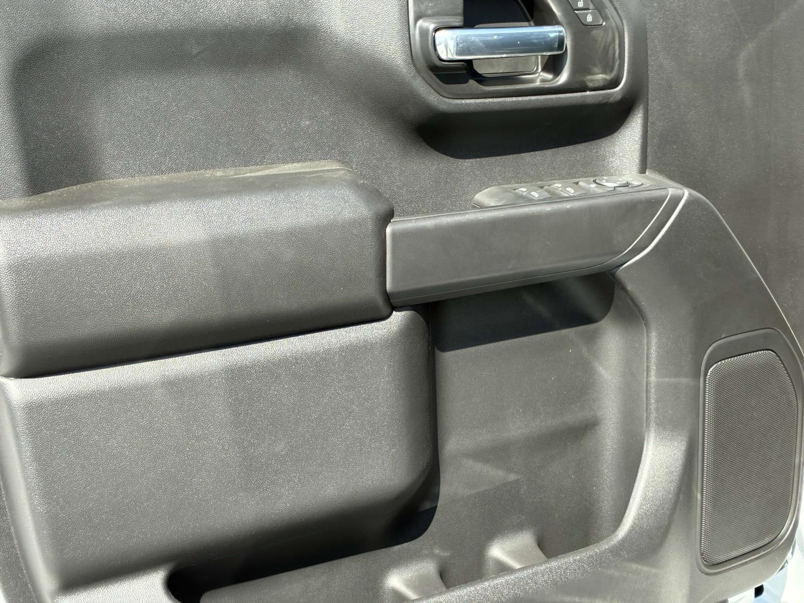 2025 Chevrolet Silverado 1500 Vehicle Photo in LOS ANGELES, CA 90007-3794