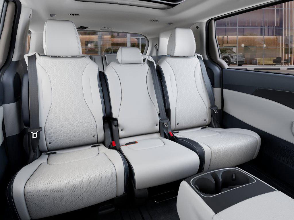 2025 Kia Carnival Vehicle Photo in Langhorne, PA 19047