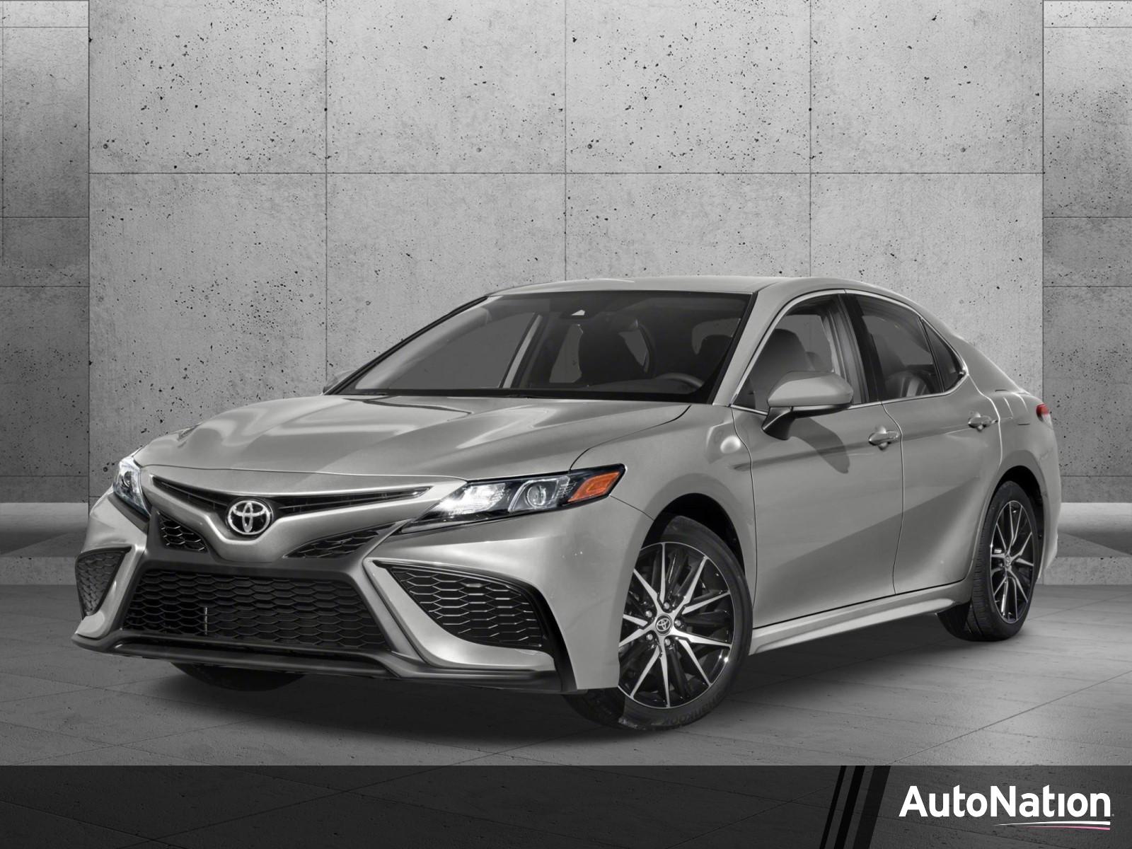 2022 Toyota Camry Vehicle Photo in Valencia, CA 91355