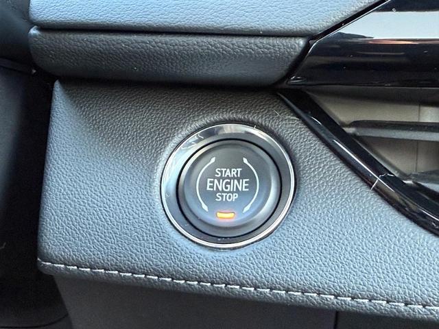 2025 Buick Enclave Vehicle Photo in COLUMBIA, MO 65203-3903