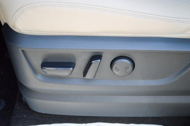 2025 INFINITI QX80 Vehicle Photo in Houston, TX 77090