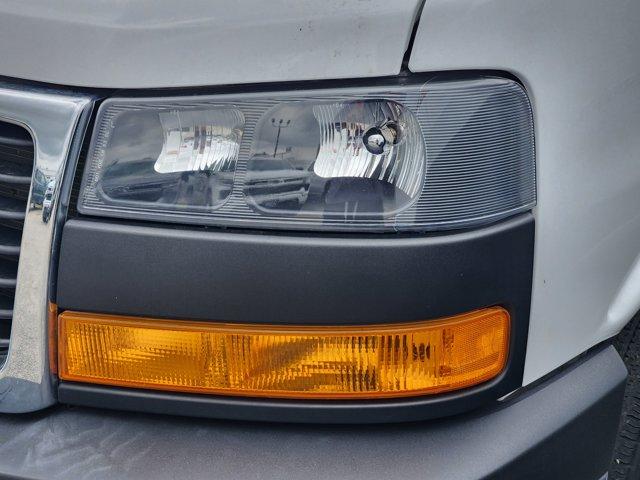 2023 GMC Savana Cargo 2500 Vehicle Photo in SUGAR LAND, TX 77478-0000