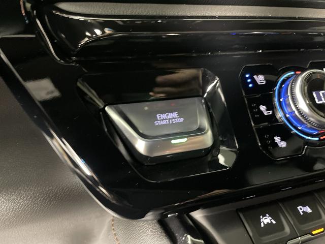 2025 GMC Sierra 1500 Vehicle Photo in GILBERT, AZ 85297-0402