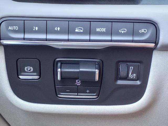 2024 Cadillac Escalade Vehicle Photo in Denton, TX 76205