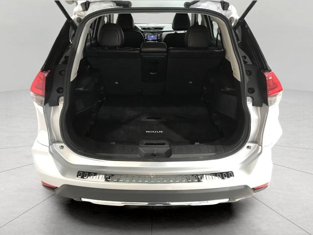2017 Nissan Rogue Vehicle Photo in GREEN BAY, WI 54303-3330