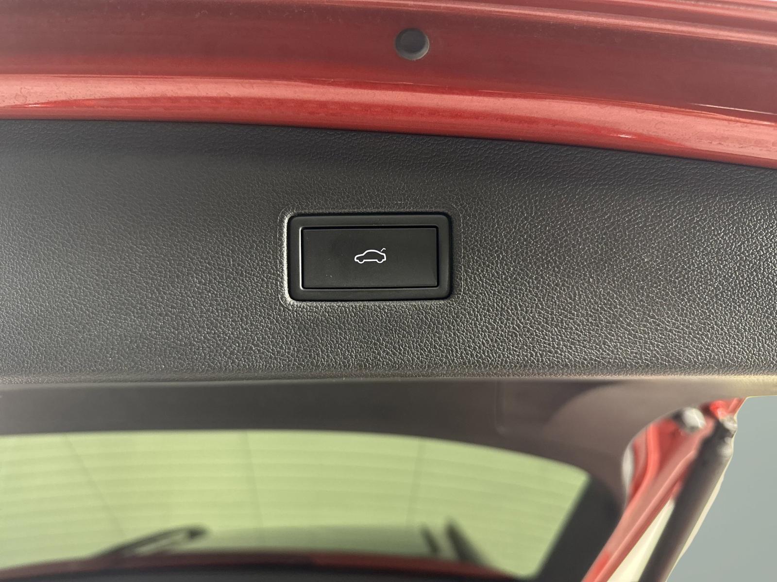2024 Volkswagen Tiguan Vehicle Photo in Georgetown, TX 78626