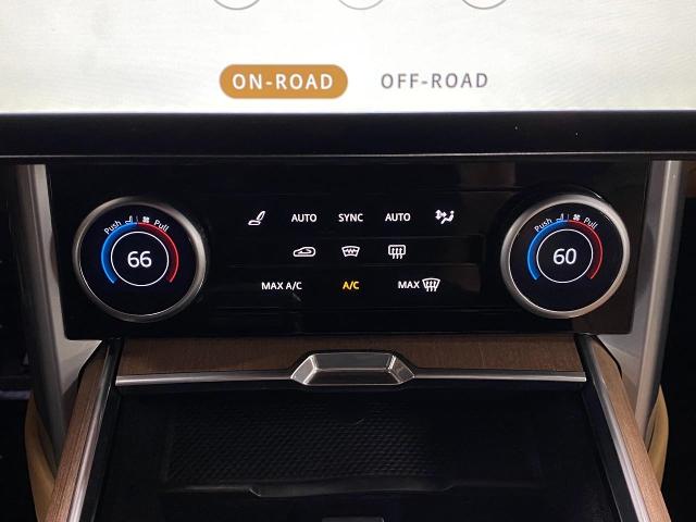 2023 Range Rover Vehicle Photo in Appleton, WI 54913