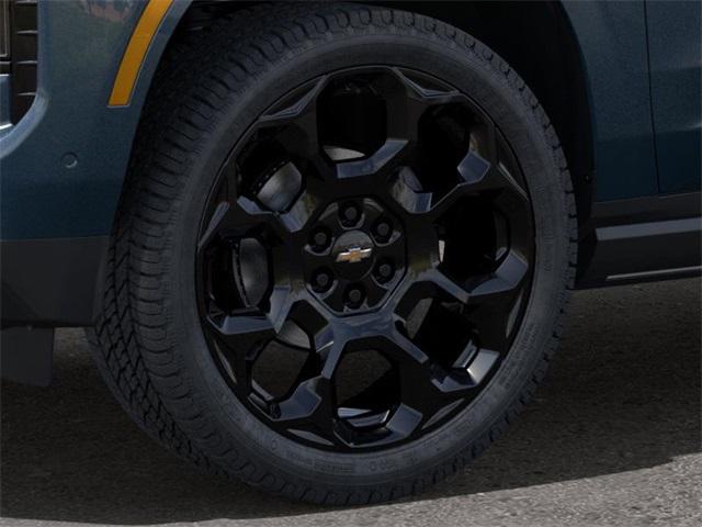2025 Chevrolet Tahoe Vehicle Photo in ENGLEWOOD, CO 80113-6708