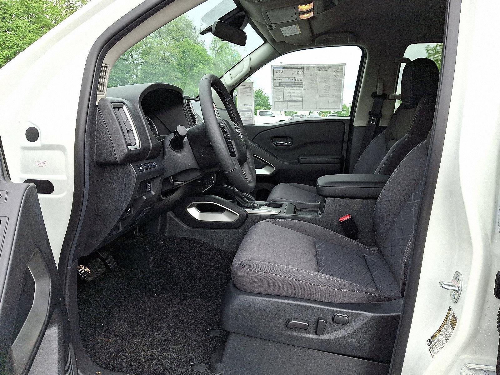 2025 Nissan Frontier Vehicle Photo in Mechanicsburg, PA 17050-2306