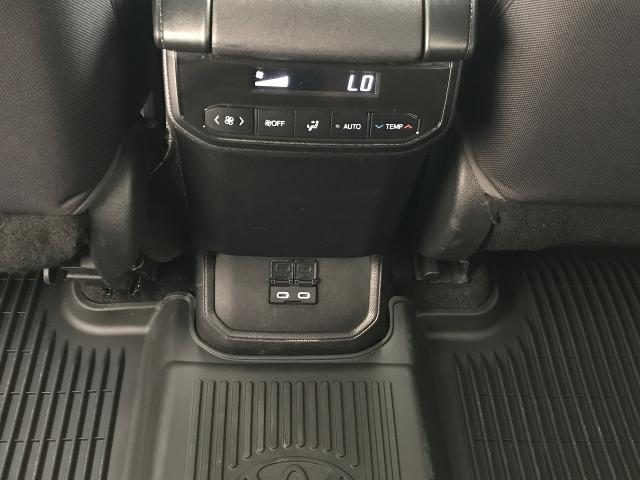 2023 Toyota Highlander Vehicle Photo in GREEN BAY, WI 54303-3330
