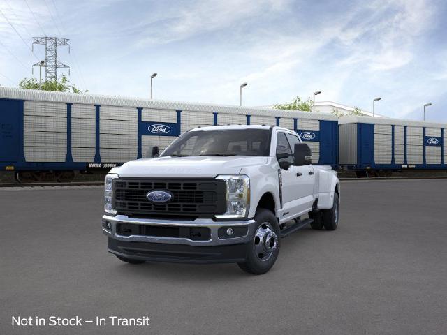 2025 Ford Super Duty F-350 DRW Vehicle Photo in Winslow, AZ 86047-2439