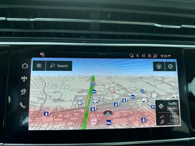 2025 Audi Q7 Vehicle Photo in HOUSTON, TX 77090